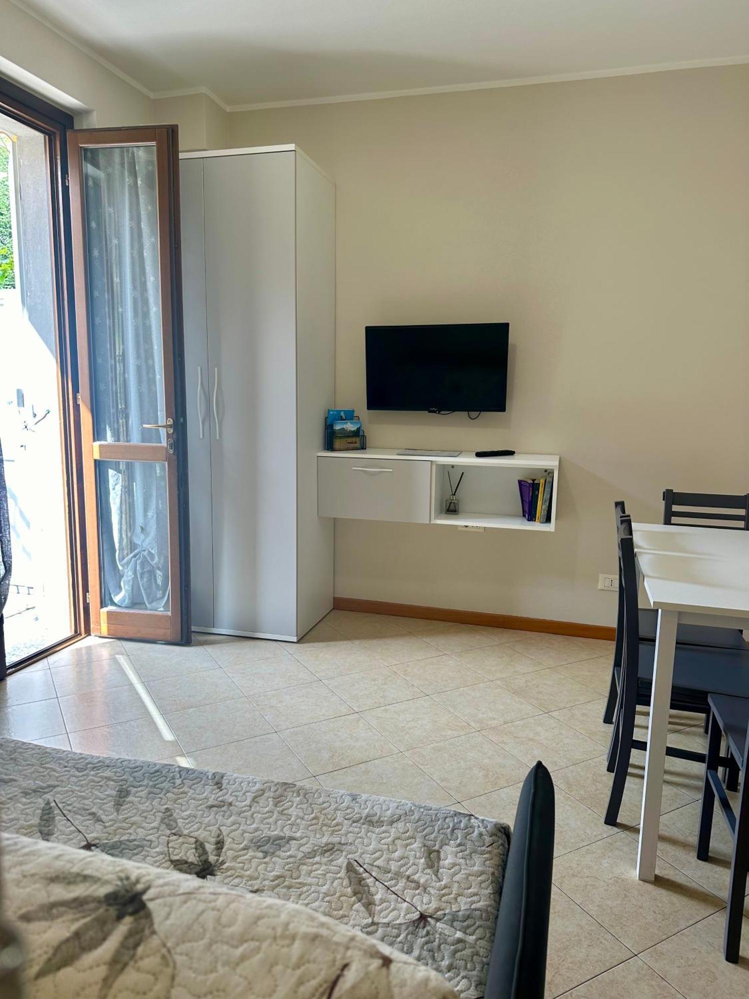 Bergamo Easy Airport Apartment Exterior photo